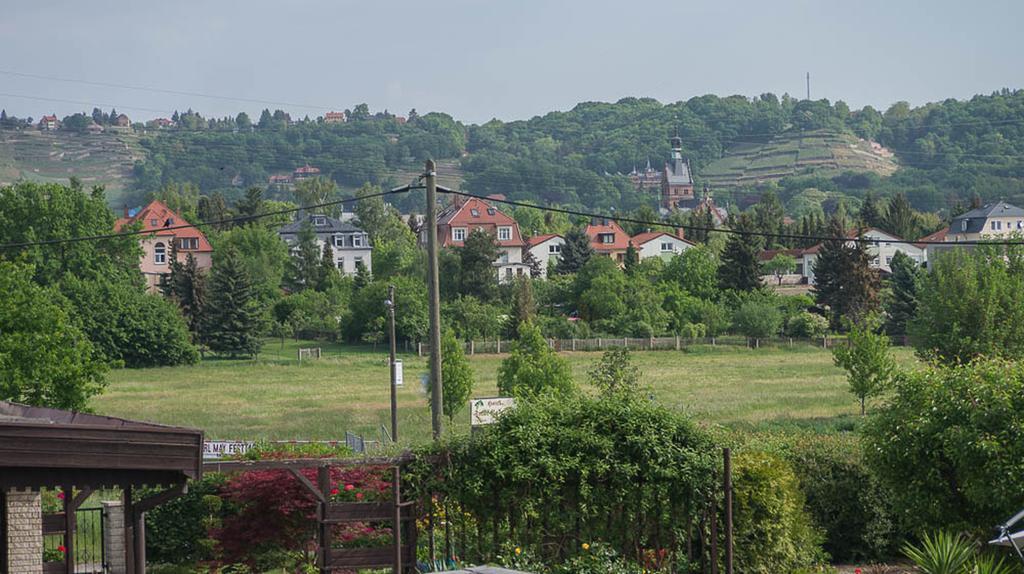 Ferienwohnung Am Elberadweg Dresden Rum bild